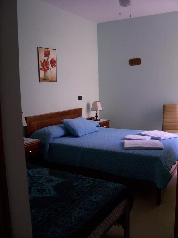 Residencial La Marea B&B Tarrafal ทาร์ราฟาล ห้อง รูปภาพ