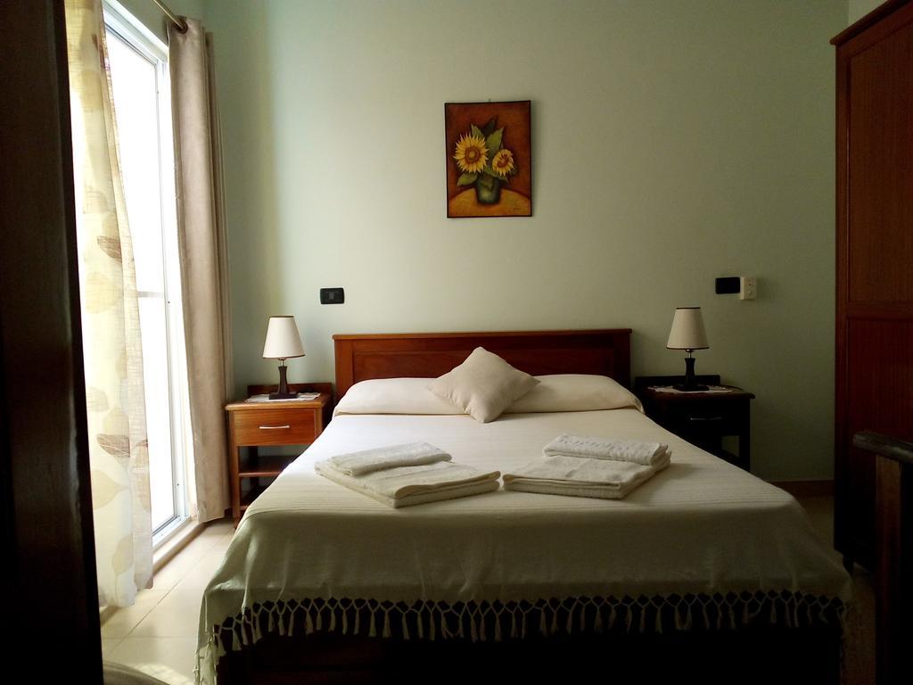 Residencial La Marea B&B Tarrafal ทาร์ราฟาล ภายนอก รูปภาพ