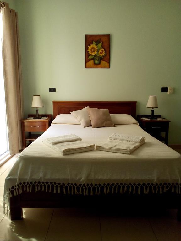 Residencial La Marea B&B Tarrafal ทาร์ราฟาล ภายนอก รูปภาพ